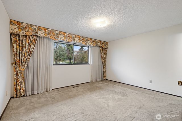 2321 Vista View Drive, Tacoma, WA 98406