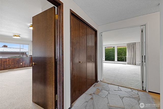 2321 Vista View Drive, Tacoma, WA 98406