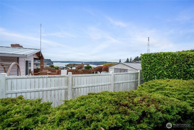 2321 Vista View Drive, Tacoma, WA 98406