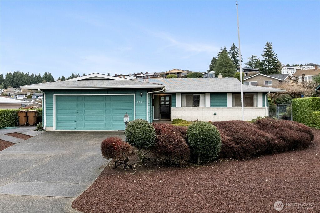 2321 Vista View Drive, Tacoma, WA 98406