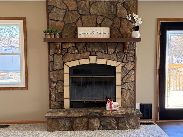 2335 S Cypress St, Wichita, KS 67207