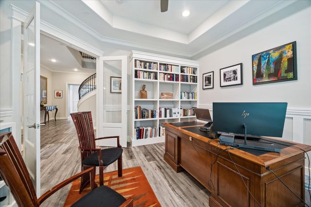 9622 Cedarhurst Drive, Houston, TX 77096