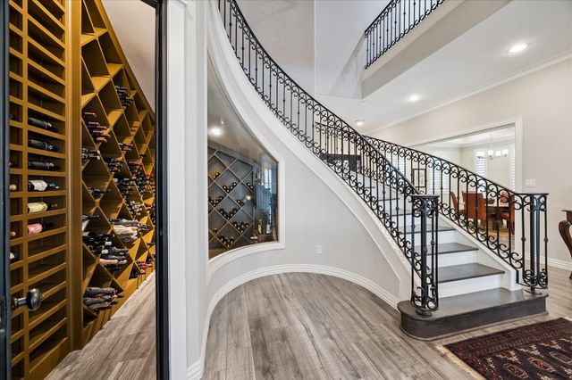9622 Cedarhurst Drive, Houston, TX 77096