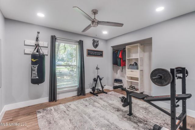 8707 Pine Ridge Court, Diamondhead, MS 39525