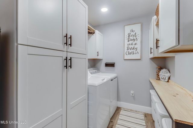 8707 Pine Ridge Court, Diamondhead, MS 39525