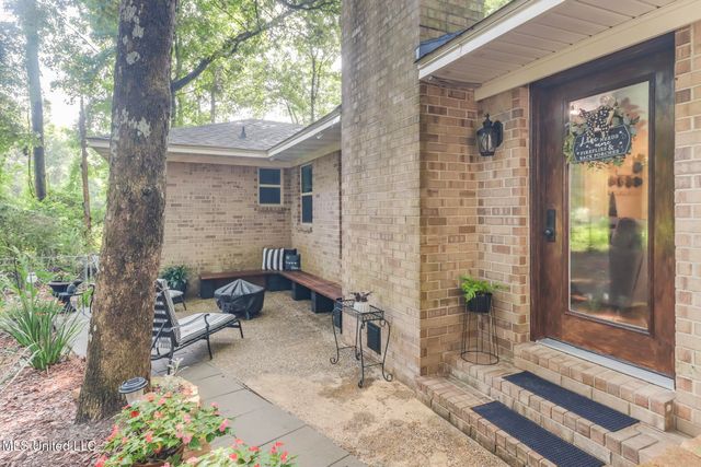 8707 Pine Ridge Court, Diamondhead, MS 39525