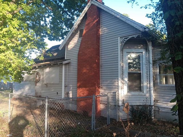 1304 Broadway Street, Vincennes, IN 47591