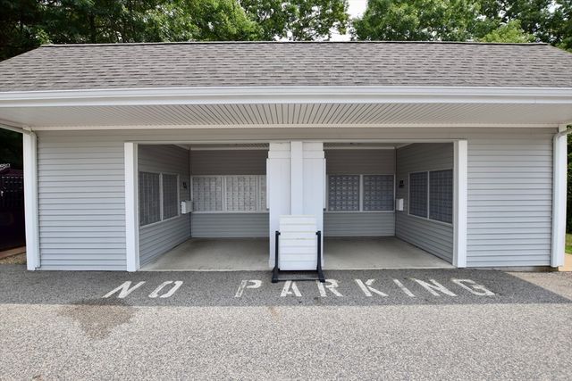 20 Quarry Stone Drive, Bridgewater, MA 02324