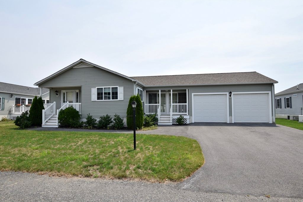 20 Quarry Stone Drive, Bridgewater, MA 02324