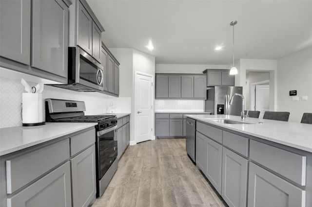 1133 Southwark Drive, Fort Worth, TX 76247