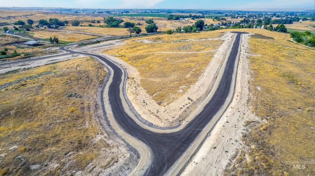 3435 Fly By Rd, New Plymouth, ID 83655