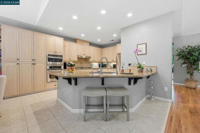 635 Rutherford Cir, Brentwood, CA 94513