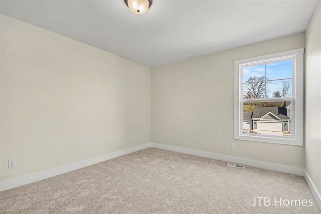 5952 Valley Point Drive, Caledonia, MI 49316