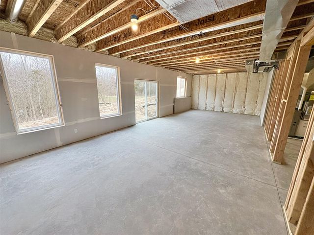 5952 Valley Point Drive, Caledonia, MI 49316