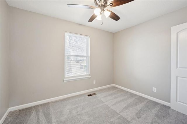 103 W Edgewood Drive, Edgerton, KS 66201