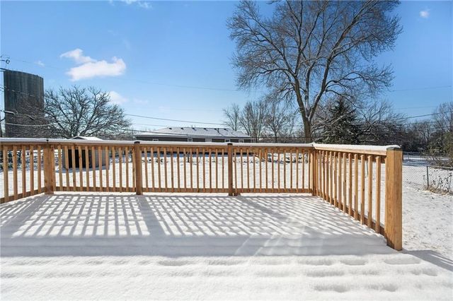 103 W Edgewood Drive, Edgerton, KS 66201