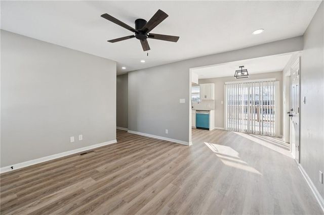 103 W Edgewood Drive, Edgerton, KS 66201