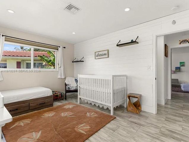 2211 NE 35th Ct, Lighthouse Point, FL 33064