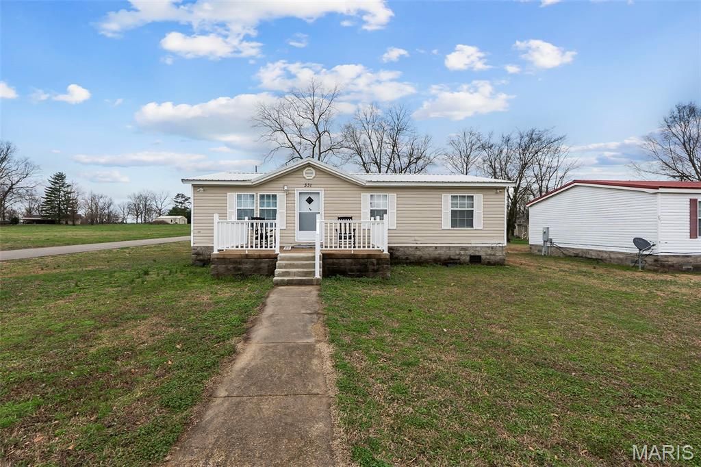 331 Chester Street, Benton, MO 63736