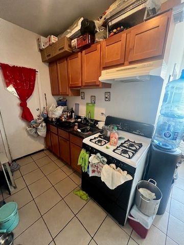 5127 S Trumbull Avenue, Chicago, IL 60632