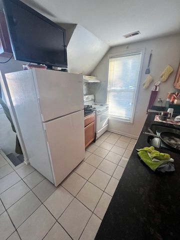 5127 S Trumbull Avenue, Chicago, IL 60632