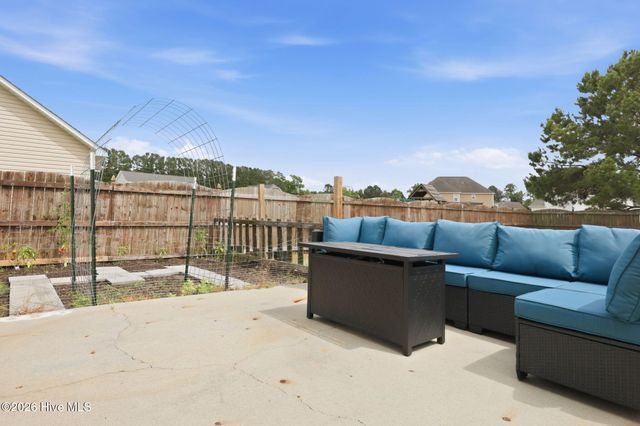 440 Meadowlark Drive, Winterville, NC 28590