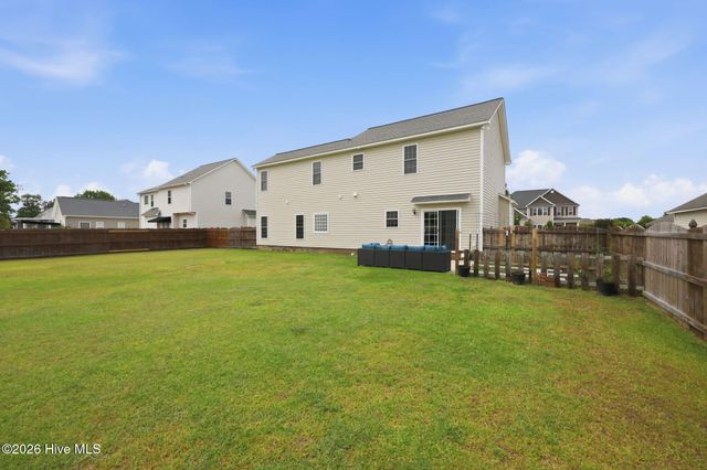 440 Meadowlark Drive, Winterville, NC 28590