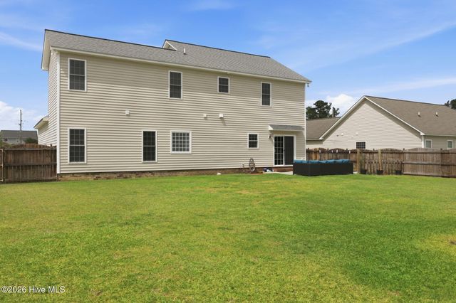 440 Meadowlark Drive, Winterville, NC 28590