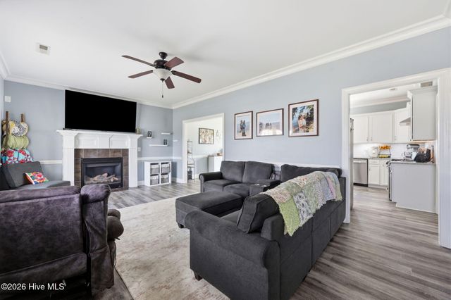 440 Meadowlark Drive, Winterville, NC 28590