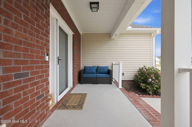 440 Meadowlark Drive, Winterville, NC 28590