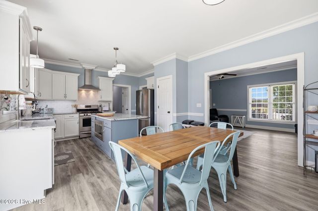 440 Meadowlark Drive, Winterville, NC 28590