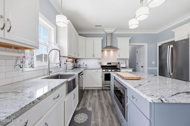 440 Meadowlark Drive, Winterville, NC 28590