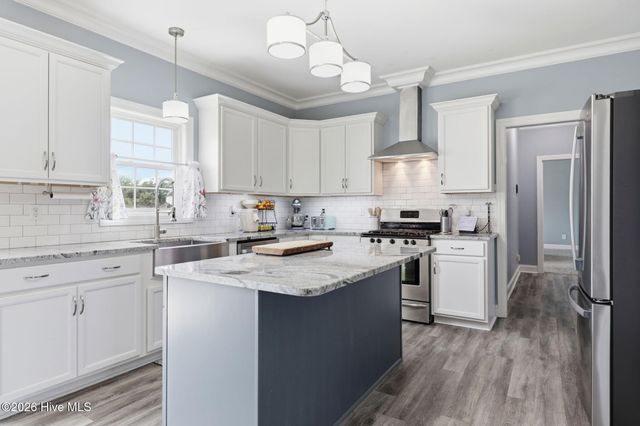 440 Meadowlark Drive, Winterville, NC 28590