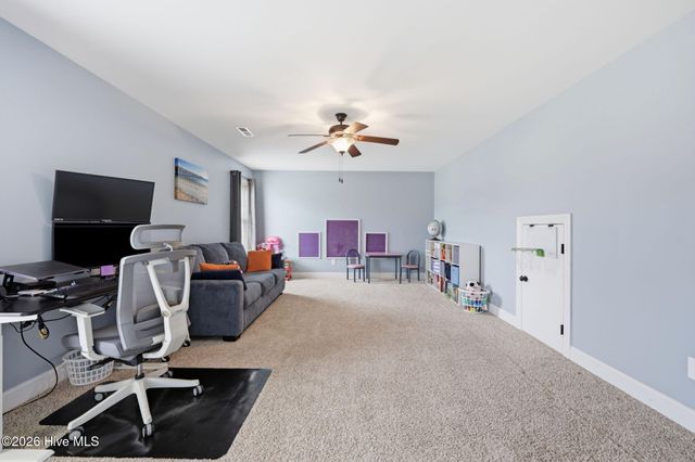440 Meadowlark Drive, Winterville, NC 28590