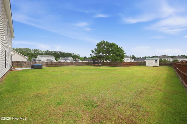 440 Meadowlark Drive, Winterville, NC 28590