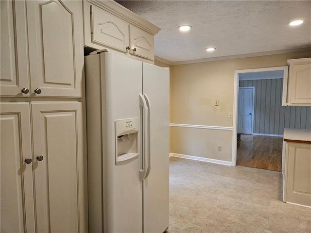 395 Monivea Lane, Roswell, GA 30075