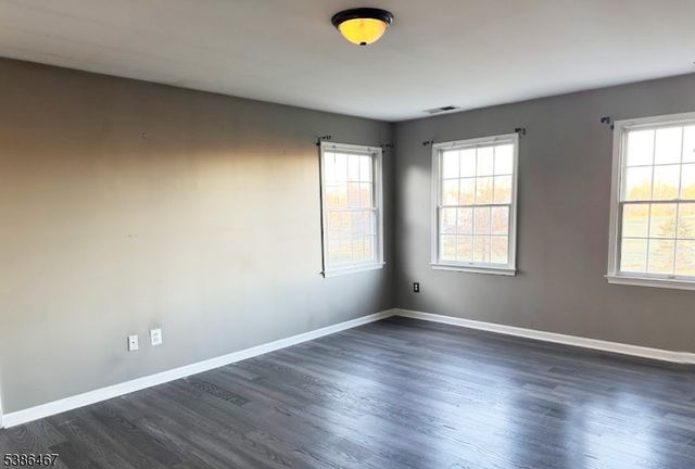 15 Opdyke Rd, Kingwood Twp., NJ 08825