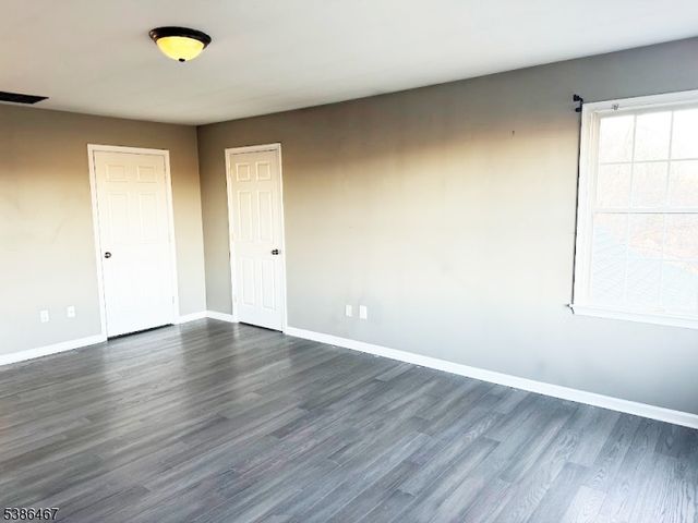 15 Opdyke Rd, Kingwood Twp., NJ 08825