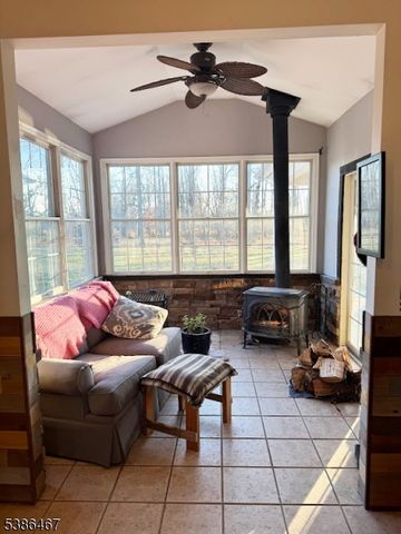 15 Opdyke Rd, Kingwood Twp., NJ 08825