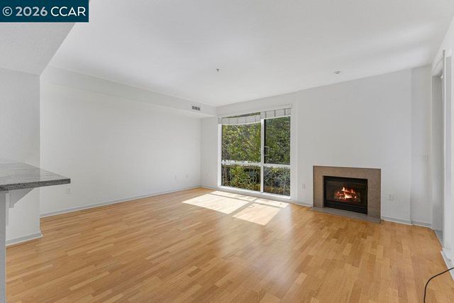 1655 N California Blvd 232, Walnut Creek, CA 94596