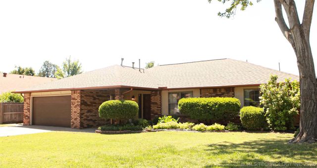 8632 E 79th Street, Tulsa, OK 74133