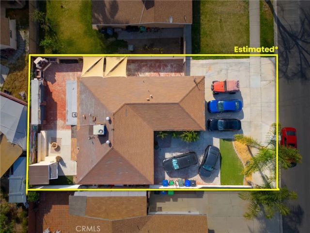 221 W Whittier Avenue, Hemet, CA 92543