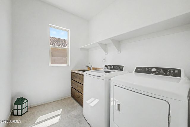 5573 E HERA Road, Florence, AZ 85132