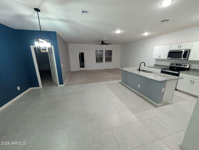 5573 E HERA Road, Florence, AZ 85132
