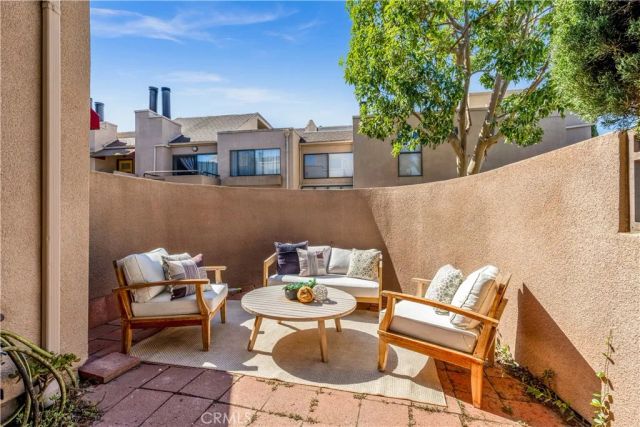 25761 Le Parc 23, Lake Forest, CA 92630