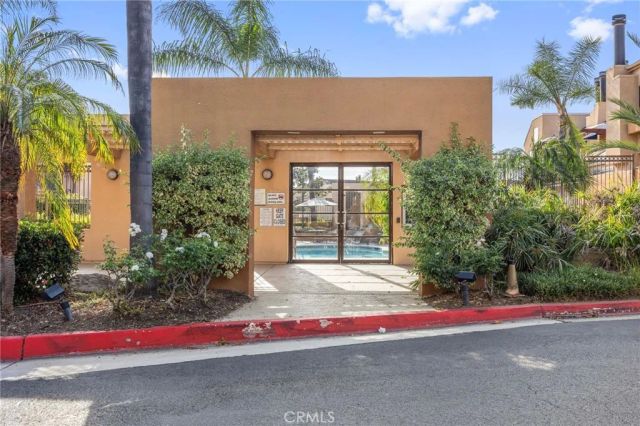 25761 Le Parc 23, Lake Forest, CA 92630