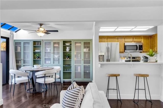 25761 Le Parc 23, Lake Forest, CA 92630