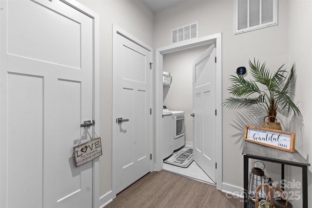 6273 Ashton Park Drive, Denver, NC 28037