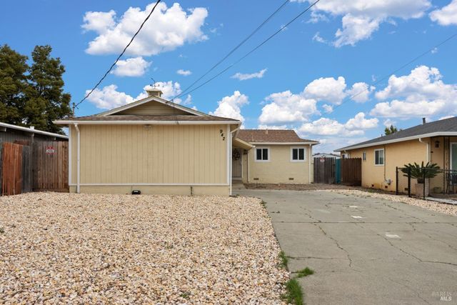942 5th St, Vallejo, CA 94590