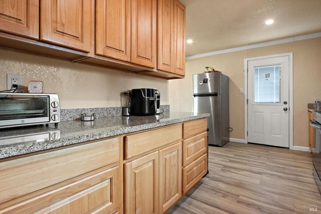 942 5th St, Vallejo, CA 94590